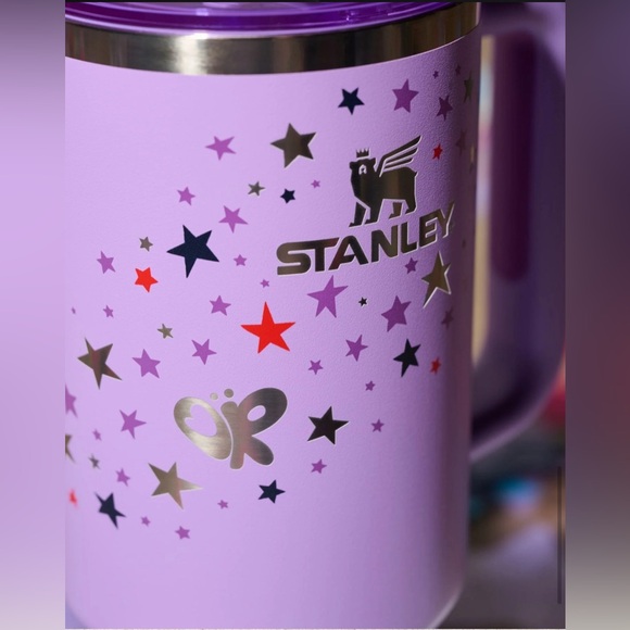 STANLEY x OLIVIA - Picture 2 of 3